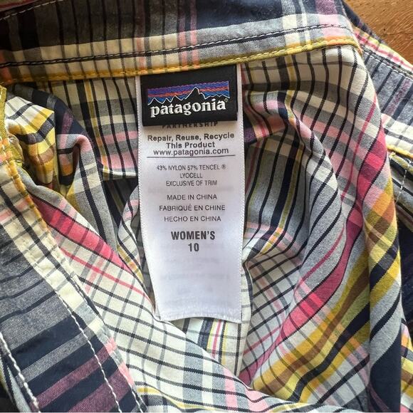 Patagonia Overcast Button Up Plaid Convertible Sleeve Shirt - Picture 5 of 5